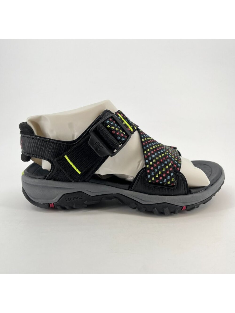 Kuru Current Womens Size 5 Black Gray Beach Walking Outdoor Strappy Sandals